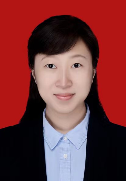 杨妮娜.jpg